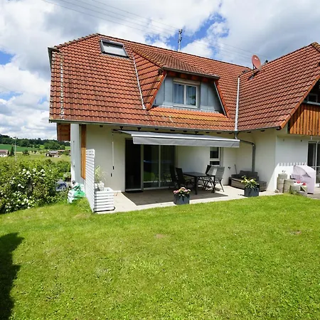 Mit Gemuetlicher Terrasse Im Nordschwarzwald Апартаменты