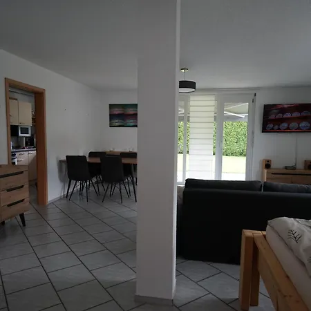 公寓 Mit Gemuetlicher Terrasse Im Nordschwarzwald Oberreichenbach (Calw)